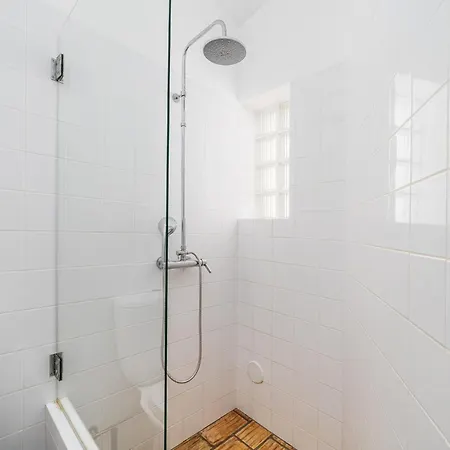 Sunny With Private Pool, Steps From #2007 Hébergement de vacances *